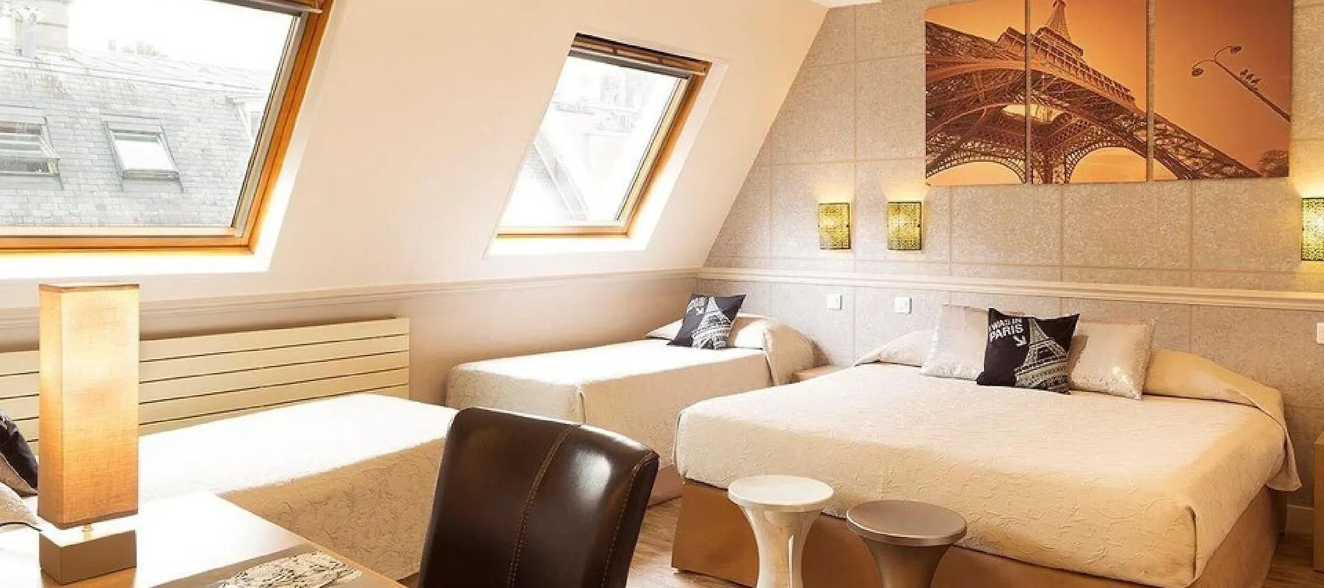 Hotel De La Cite Rougemont Paris 2*,