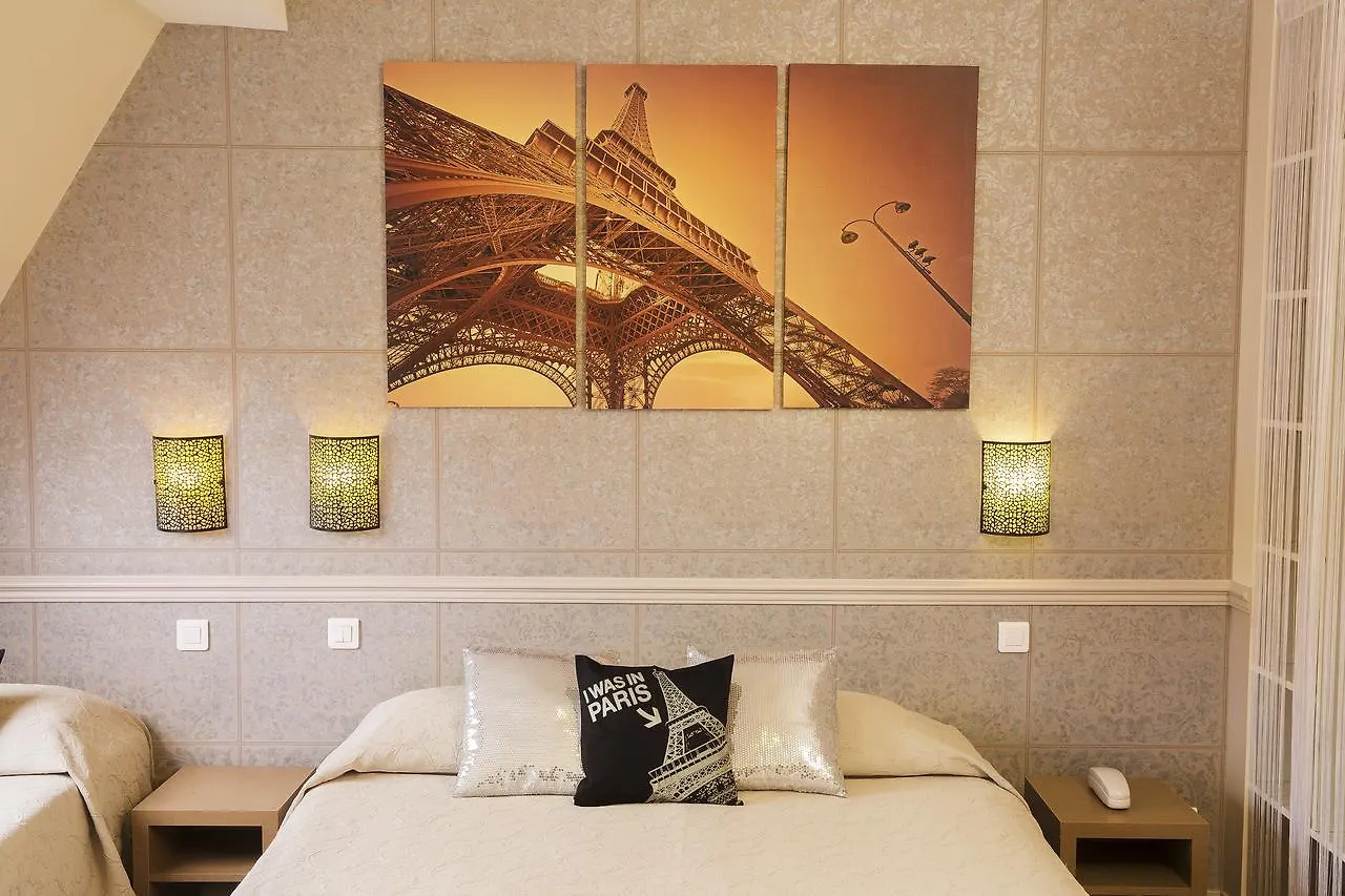 Hotel De La Cite Rougemont Paris France